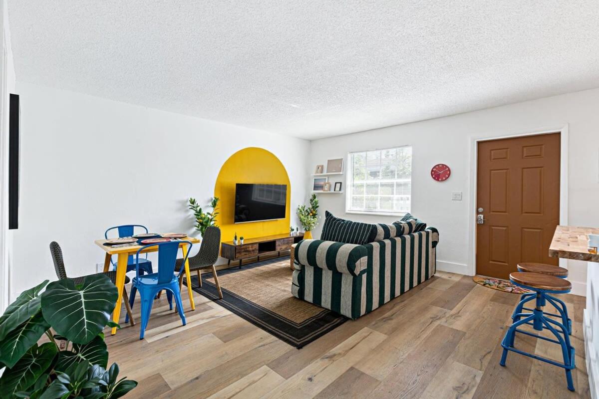Lovely 2 Bedroom Condo In Sailboat Bend Fort Lauderdale Exteriör bild
