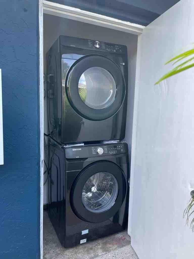 Lovely 2 Bedroom Condo In Sailboat Bend Fort Lauderdale Exteriör bild