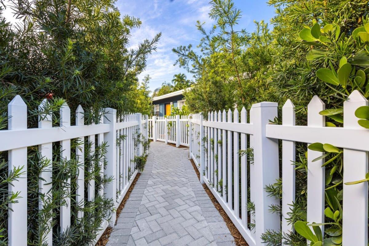 Lovely 2 Bedroom Condo In Sailboat Bend Fort Lauderdale Exteriör bild
